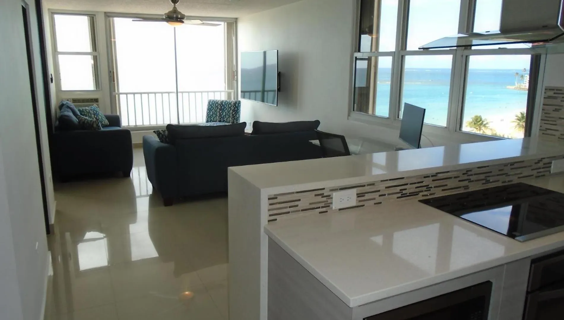 Lucilles Corner Apartman San Juan